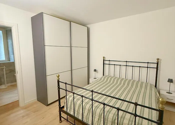 Semesterbostad Lovers House