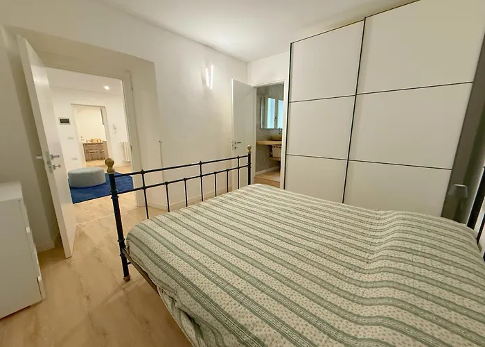 Lovers House Semesterbostad *