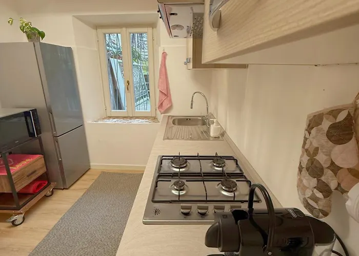 Semesterbostad Lovers House Lesa